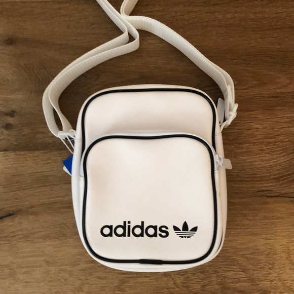 adidas mini vintage